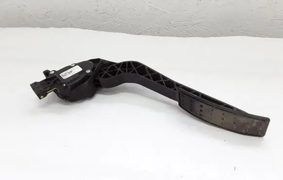 Cadillac SRX Accelerator throttle pedal 20832744 6PV933902