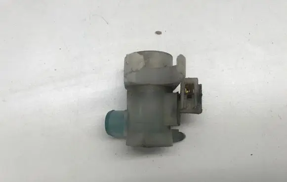 Windscreen/windshield washer pump