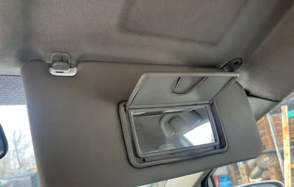 Suzuki Liana Sun visor 