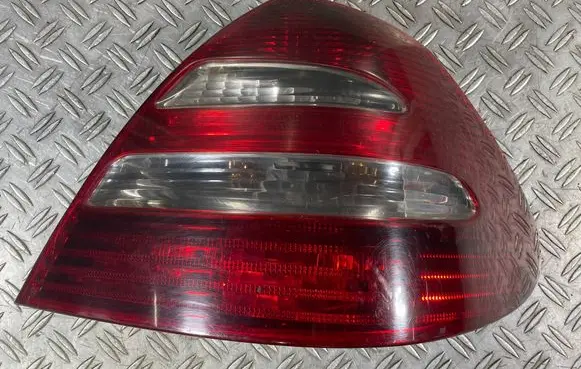 Mercedes-Benz E W211 Rear/tail lights A2118200464 334098 3272181204