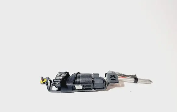 Volvo S40 Front seatbelt 3038998428