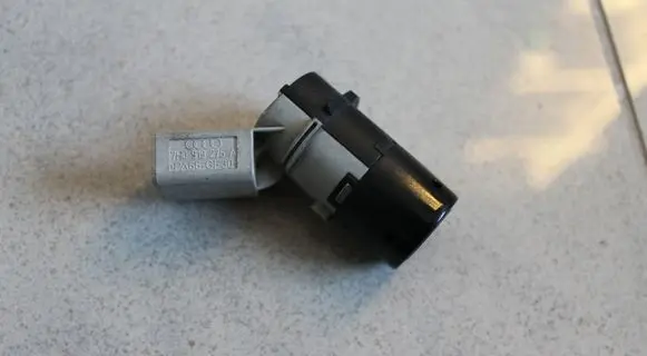 Audi A4 S4 B6 8E 8H Parking PDC sensor 7H0919275A