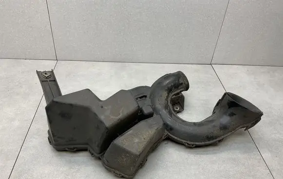 Nissan Juke I F15 Air intake duct part 1KT2A