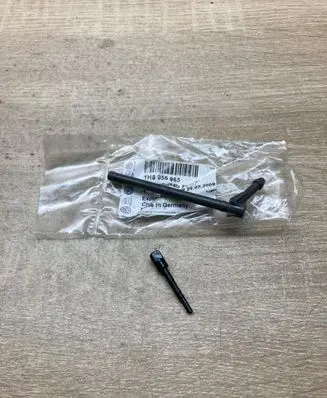 Volkswagen Golf IV Rear window washer spray nozzle 1H6955985