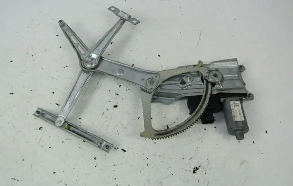 Opel Astra H Front door window regulator with motor 