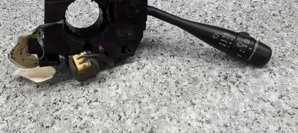 Nissan Sunny Fog light switch 