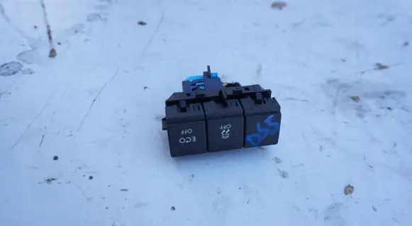 Citroen DS5 Tailgate/trunk/boot open switch 
