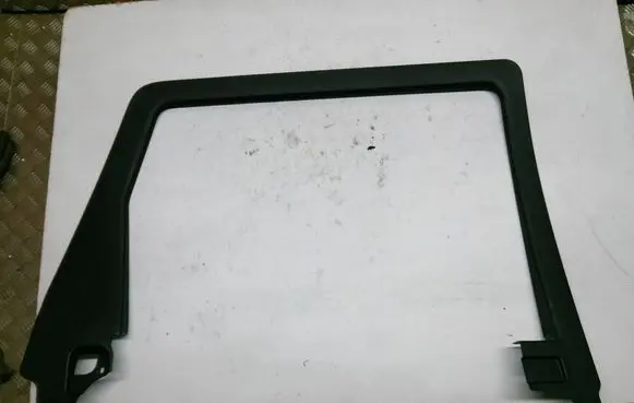 Jeep Grand Cherokee Rear door window/glass frame 1GX39TRM