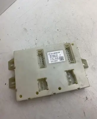 Mercedes-Benz GLE (W166 - C292) SAM control unit A1669003308