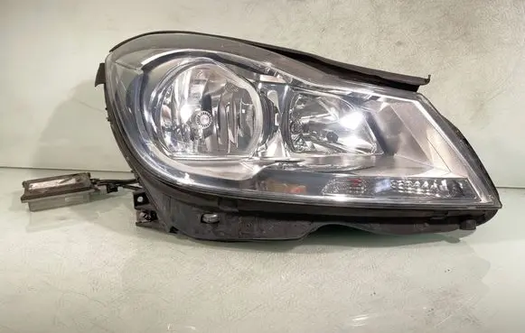 Mercedes-Benz C W204 Headlight/headlamp A2048205259