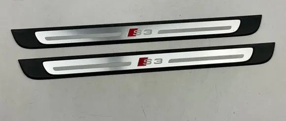 Front sill trim cover