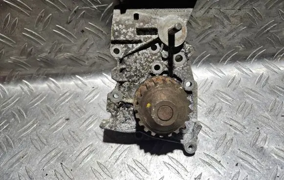Renault Laguna II Water pump 7700105378 0070905120