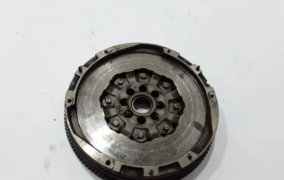 Renault Master III Dual mass flywheel 302056909R