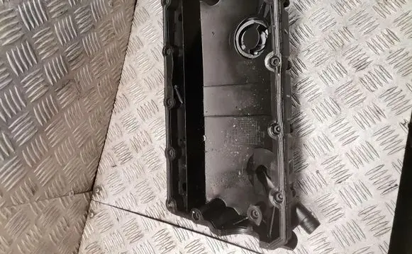 Audi A4 S4 B6 8E 8H Rocker cam cover 038103475s