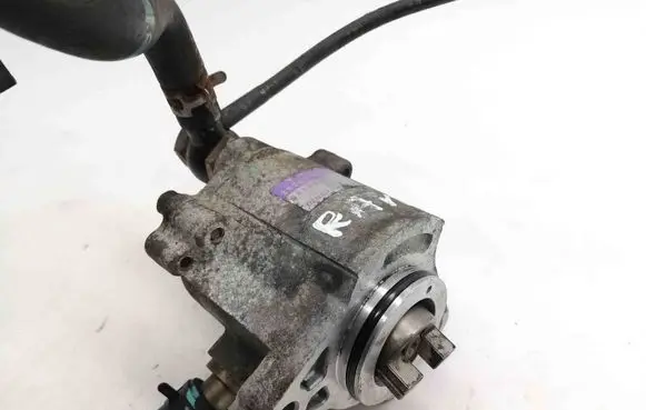 Vacuum pump