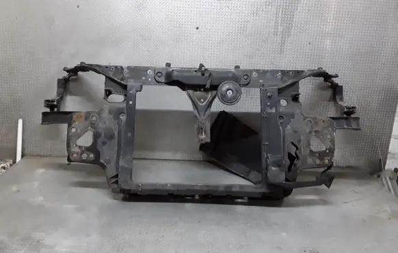Hyundai Getz Radiator support slam panel