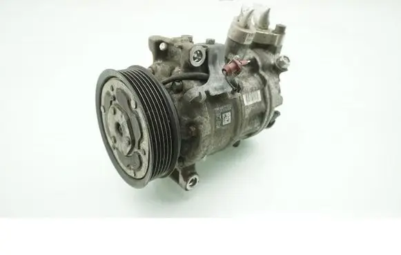 Volkswagen Golf VIII Air conditioning (A/C) compressor (pump) 3Q0816803D