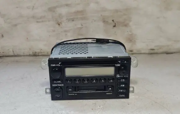 Toyota Camry Radio/CD/DVD/GPS head unit 861200C020