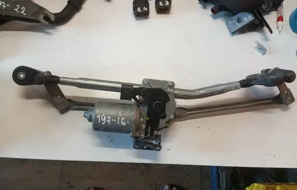 BMW X6 E71 Front wiper linkage and motor 405155 3121S