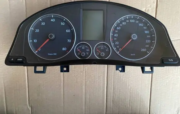 Volkswagen Golf V Speedometer (instrument cluster) 1K0920874A A2C53242764
