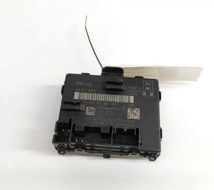 Audi Q2 - Door control unit/module 5Q0959595K 8W1959595D