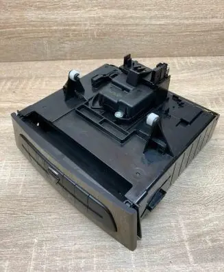 Mercedes-Benz E W211 Hazard light switch A2116803152