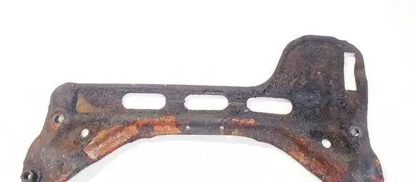 Mercedes-Benz E W212 Engine mounting bracket