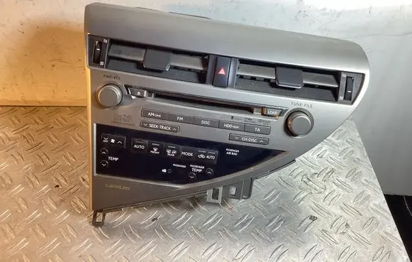 Lexus RX 450H Radio/CD/DVD/GPS head unit 