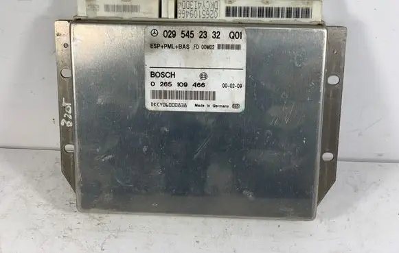 Mercedes-Benz E W210 ESP (stability system) control unit a0295452332