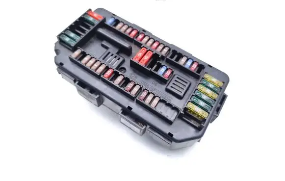 BMW 1 F20 F21 Fuse module 9337879