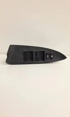 Toyota RAV 4 (XA30) Electric window control switch 7423242070