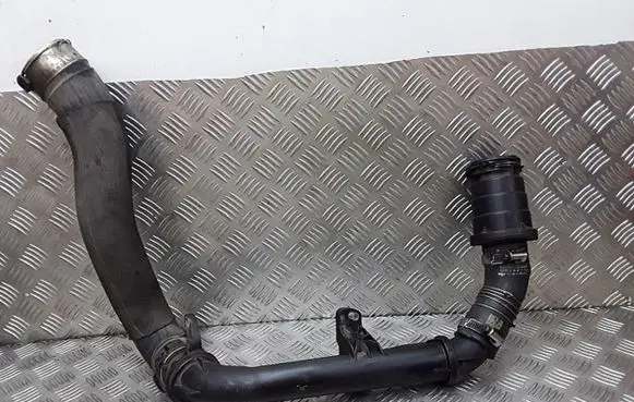 Nissan X-Trail T32 Air intake hose/pipe 1115760s02