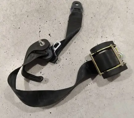 Peugeot 307 Middle seatbelt (rear) A508741