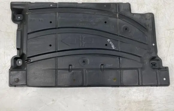 Toyota Prius (XW30) Pickup box liner 5816847020