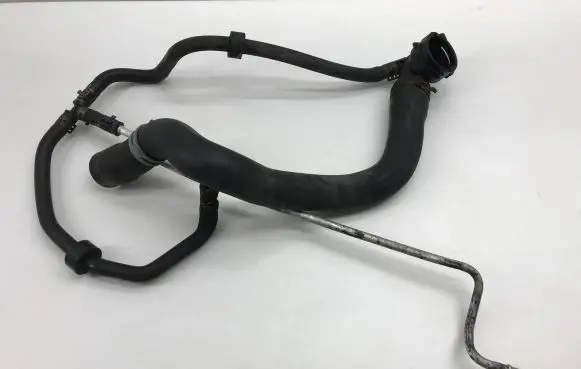 Volkswagen Golf V Engine coolant pipe/hose 1K0122101DE