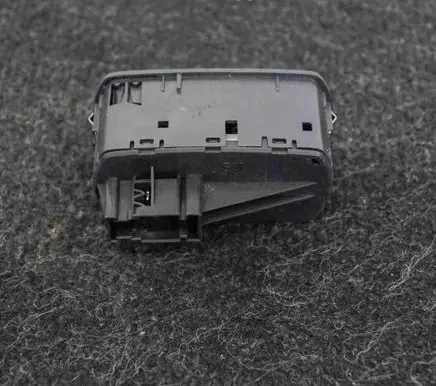 Opel Corsa D Electric window control switch 315625731