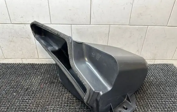 Dodge Durango III Intercooler air guide/duct channel 55038015AB 58154B