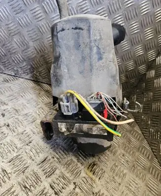 Citroen C4 I Power steering pump 9657613480