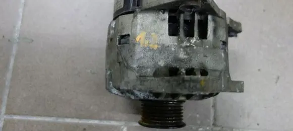 Skoda Fabia Mk2 (5J) Generator/alternator 03D903025