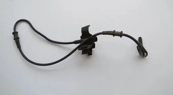 Opel Corsa D ABS brake wheel speed sensor A2115402917