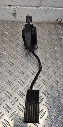 Peugeot 407 Accelerator throttle pedal F00C3E2429 PBTGF30