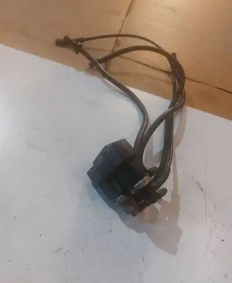 Audi A8 S8 D2 4D Turbo solenoid valve 059906627A 99T209 72190321