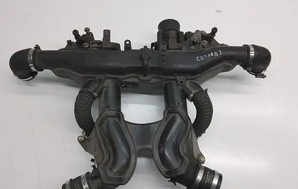 Land Rover Range Rover L322 Intake manifold 6H4Q6K770DC