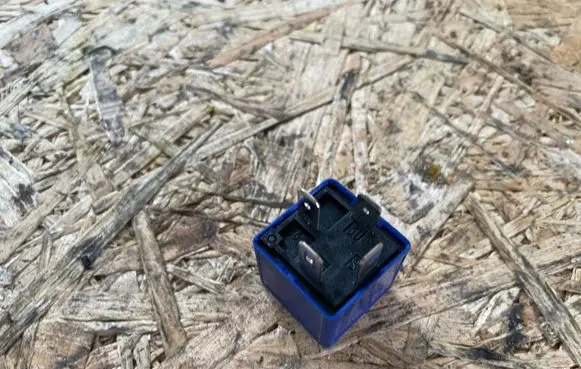 Opel Zafira A Other relay 24432614