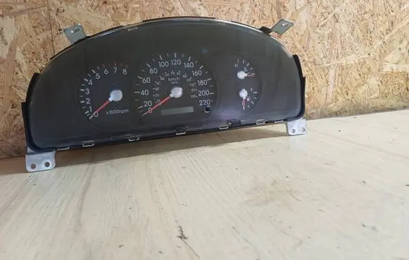 KIA Sorento Speedometer (instrument cluster) 940033E140 20040502
