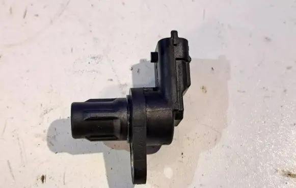Volvo V70 Camshaft position sensor 8658726 0232103063