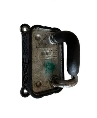 Volvo XC90 Engine oil radiator 8677973 C5850 260504