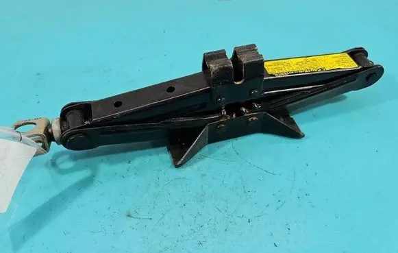 Toyota Yaris Lift Jack 091110D010 IMPRK1565917