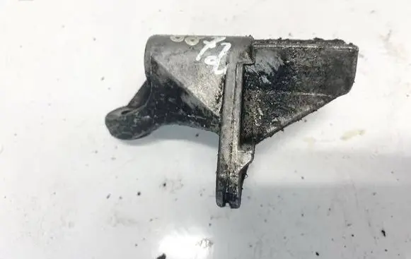 Audi A6 S6 C5 4B Engine mounting bracket 059903143e