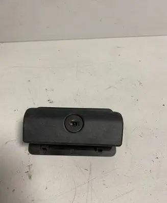 BMW 5 E39 Glove box lock 